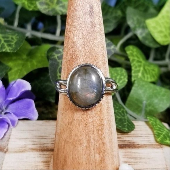 Cricket's Crystals Jewelry - Flashy Labradorite Crystal Ring #2E